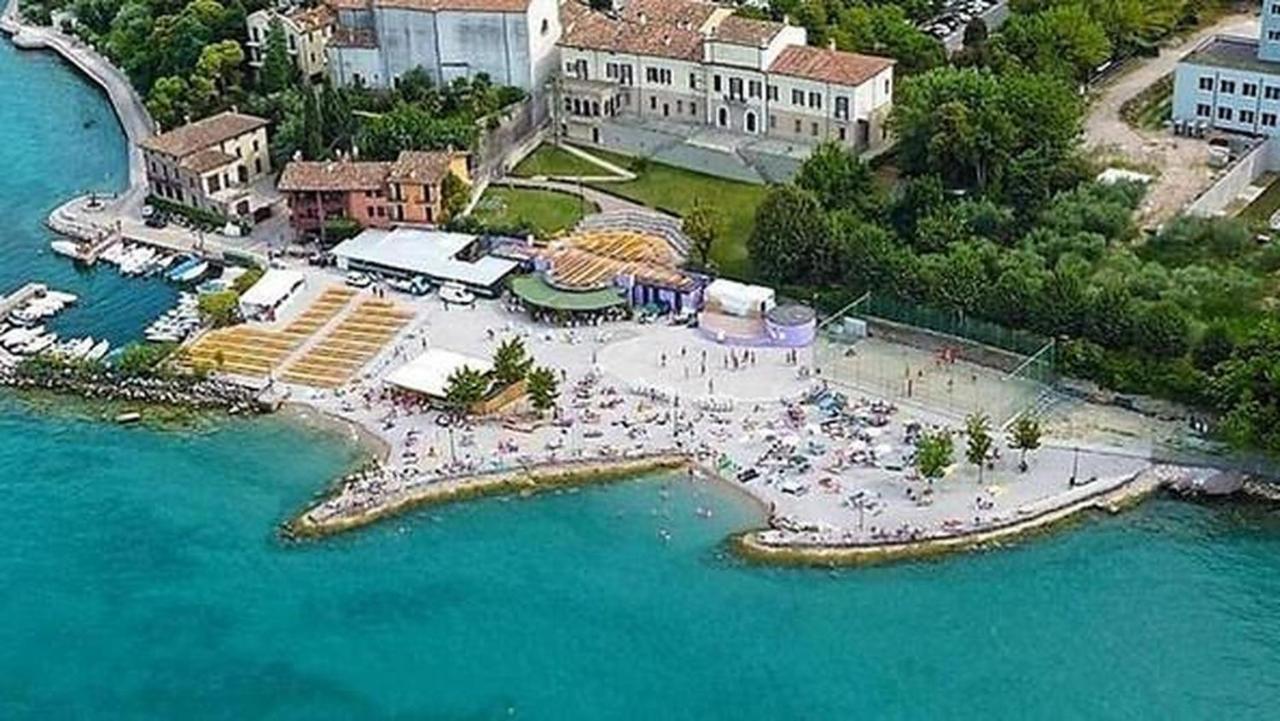 Rio Beach Apartment Desenzano del Garda Kültér fotó